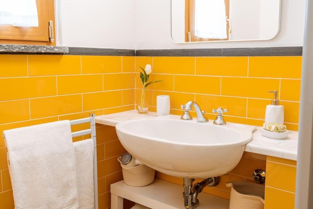 Piccapiana Sea View Attic Flat Appartamento *