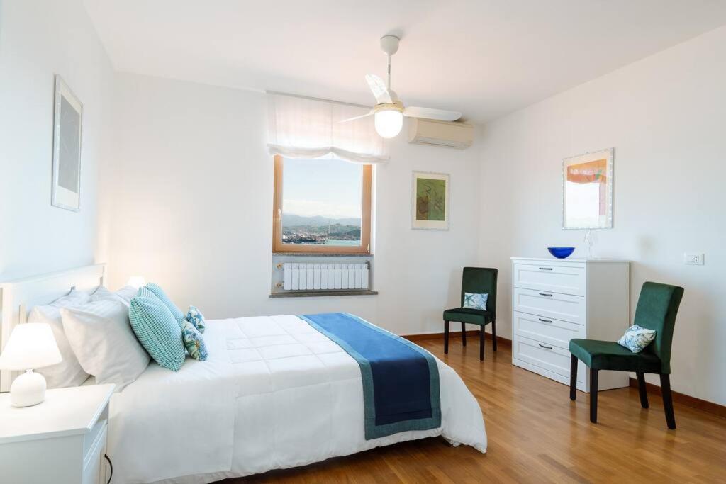 Piccapiana Sea View Attic Flat